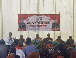 Polres Kediri Kota Gelar Jumat Curhat di Ds Mojo Kec Mojo Untuk Serap Keluhan Dari Warga