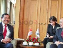 Menko Luhut, Harap e-Paspor Juga Diterapkan di Korea