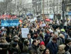 Kerusuhan Demonstrasi Di Perancis, Karena Kebijakan Pension Reform